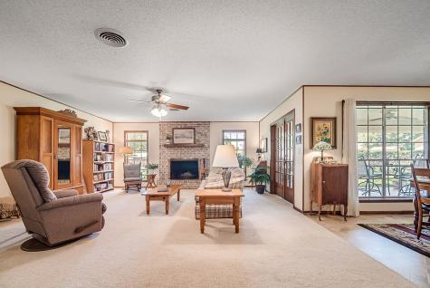205 Crestwood Drive Fredericksburg TX 78624