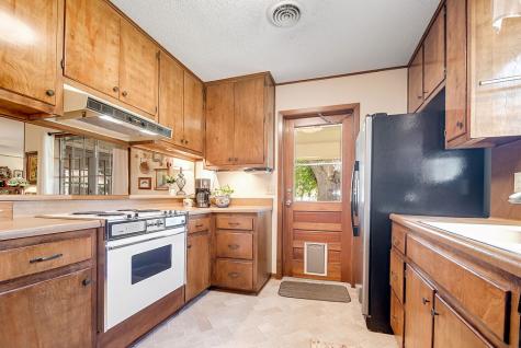 205 Crestwood Drive Fredericksburg TX 78624