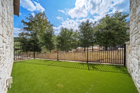 230 S Putting Park Drive Fredericksburg TX 78624
