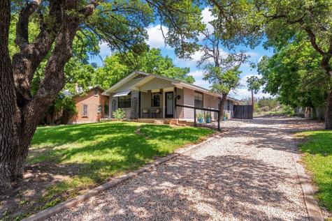 500 Cross Mountain Drive Fredericksburg TX 78624