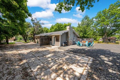 500 Cross Mountain Drive Fredericksburg TX 78624