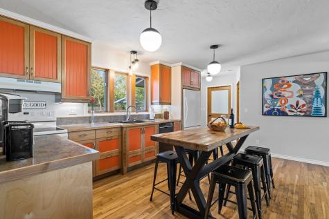 904 N Orange Street Fredericksburg TX 78624