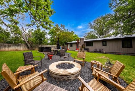 904 N Orange Street Fredericksburg TX 78624