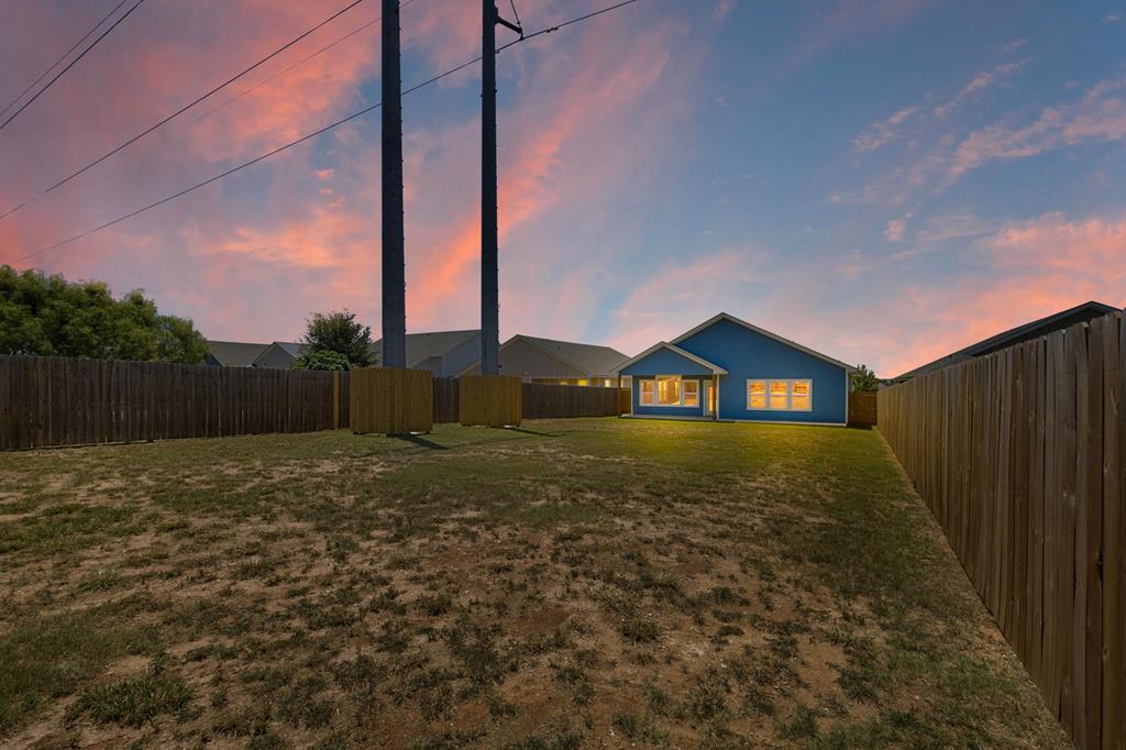 126 Feather Way Fredericksburg TX 78624