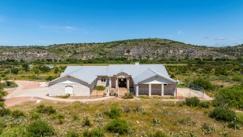 256 Persimmon Point Mason TX 76856