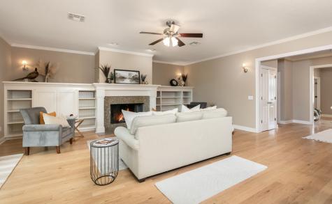 2306 Summit Forest Fredericksburg TX 78624