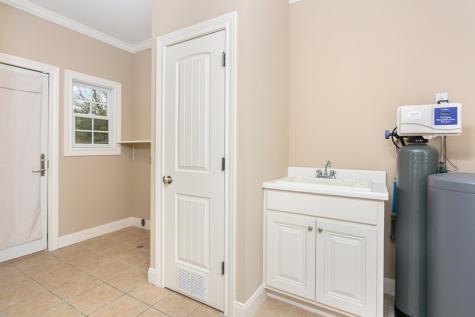 2306 Summit Forest Fredericksburg TX 78624