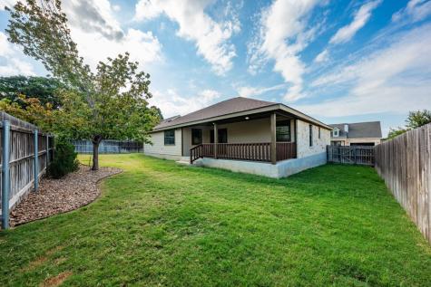 720 Darlington Drive Fredericksburg TX 78624