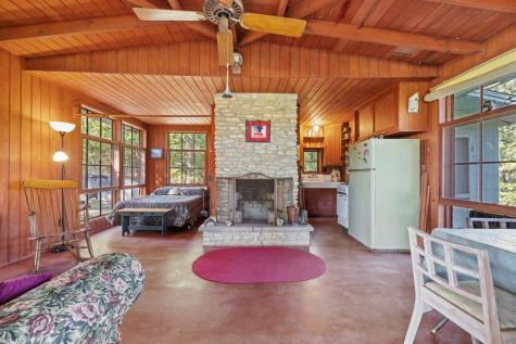 181 Ranch Road 1 Stonewall TX 78671