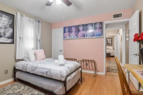812 W Austin Street Fredericksburg TX 78624