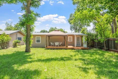 812 W Austin Street Fredericksburg TX 78624
