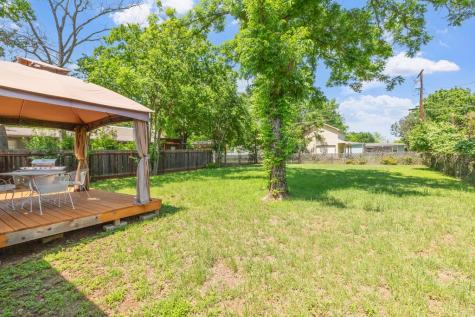 812 W Austin Street Fredericksburg TX 78624