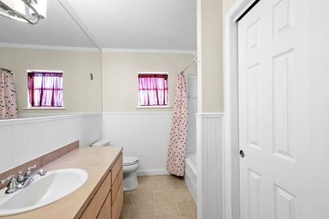 604 N Bowie Fredericksburg TX 78624