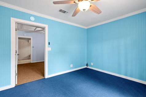 604 N Bowie Fredericksburg TX 78624