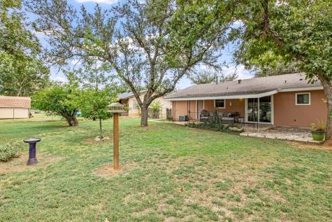 604 N Bowie Fredericksburg TX 78624