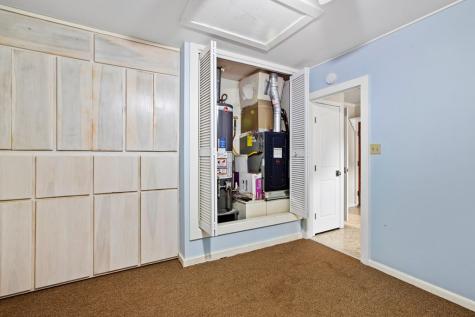 604 N Bowie Fredericksburg TX 78624