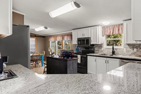 390 Galveston Street Bandera TX 78003