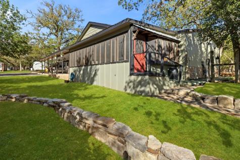 390 Galveston Street Bandera TX 78003