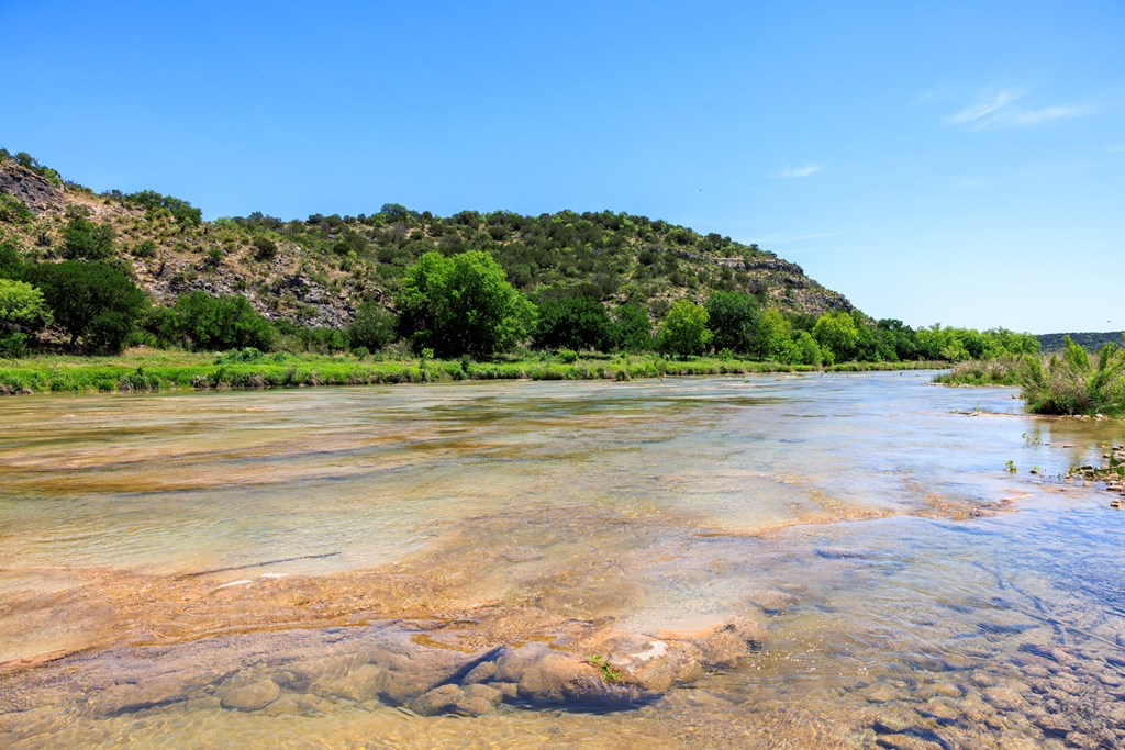 256 Persimmon Point Mason TX 76856