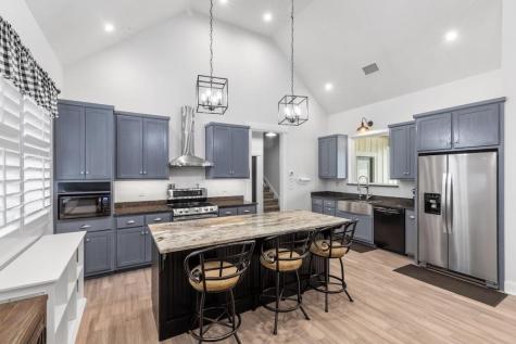 139 Armory Road Fredericksburg TX 78624