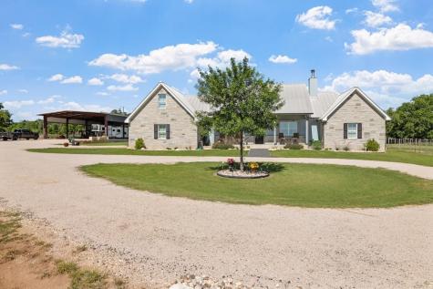 139 Armory Road Fredericksburg TX 78624