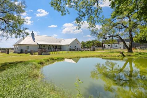 139 Armory Road Fredericksburg TX 78624