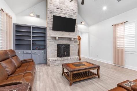 139 Armory Road Fredericksburg TX 78624