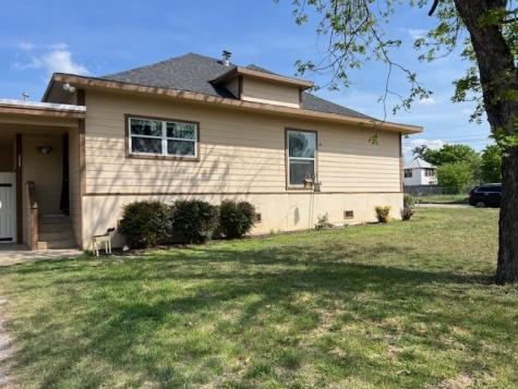 406 W 8th Street Brady TX 76825