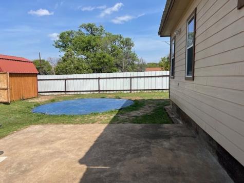 406 W 8th Street Brady TX 76825