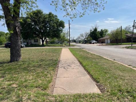 406 W 8th Street Brady TX 76825
