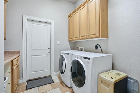 2140 Hedgestone Fredericksburg TX 78624