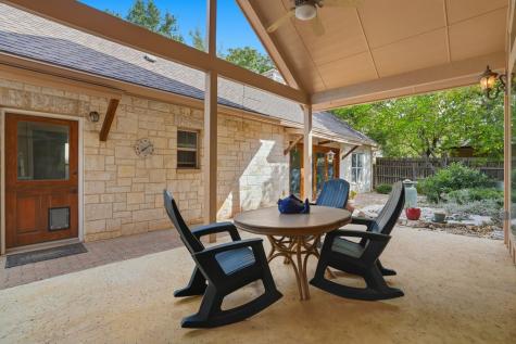 2140 Hedgestone Fredericksburg TX 78624