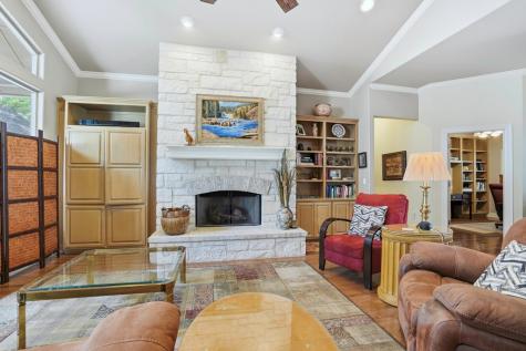 2140 Hedgestone Fredericksburg TX 78624