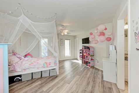 330 S Juniper Trail Kingsland TX 78639
