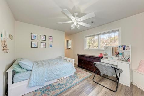 330 S Juniper Trail Kingsland TX 78639