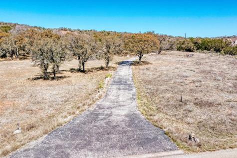 330 S Juniper Trail Kingsland TX 78639