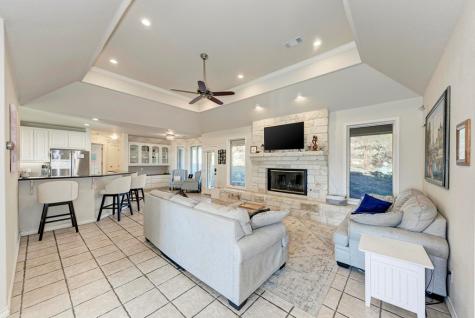 330 S Juniper Trail Kingsland TX 78639