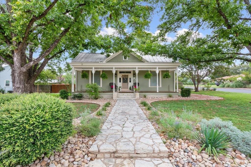 312 E College Street Fredericksburg TX 78624