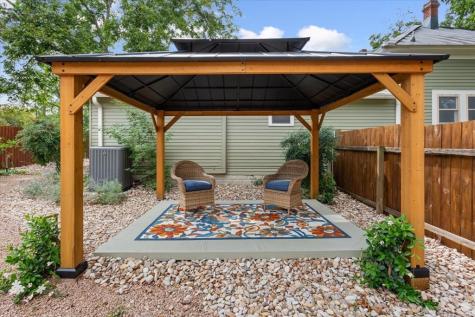 312 E College Street Fredericksburg TX 78624
