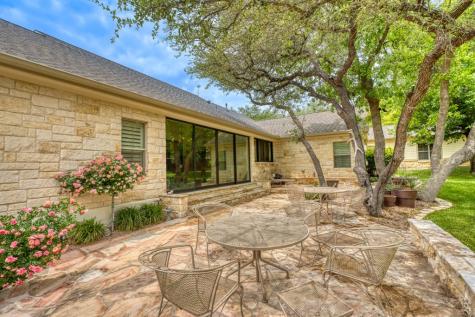 2157 Stone Oak Fredericksburg TX 78624
