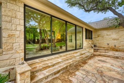 2157 Stone Oak Fredericksburg TX 78624