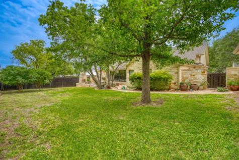 2157 Stone Oak Fredericksburg TX 78624