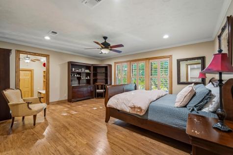 2409 W Commerce Street San Saba TX 76877