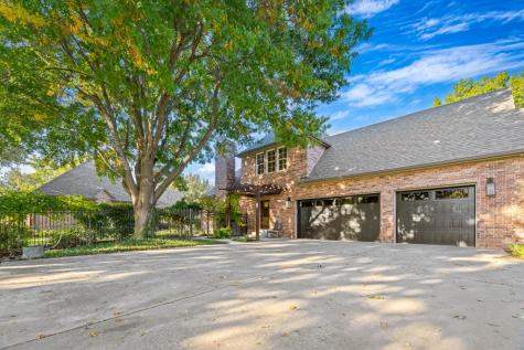 2409 W Commerce Street San Saba TX 76877
