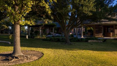 2409 W Commerce Street San Saba TX 76877