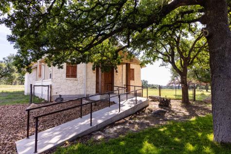 4205 Fredericksburg Road Kerrville TX 78028