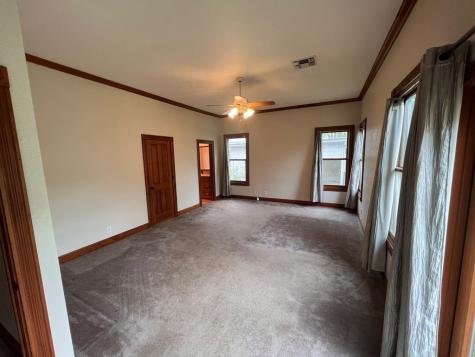 211 W Hackberry Street Fredericksburg TX 78624