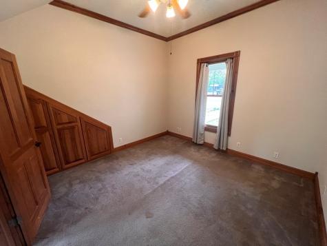 211 W Hackberry Street Fredericksburg TX 78624