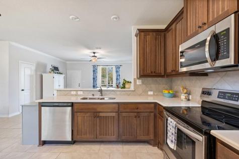 103 Leaning Oak Circle Johnson City TX 78636
