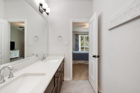 103 Leaning Oak Circle Johnson City TX 78636